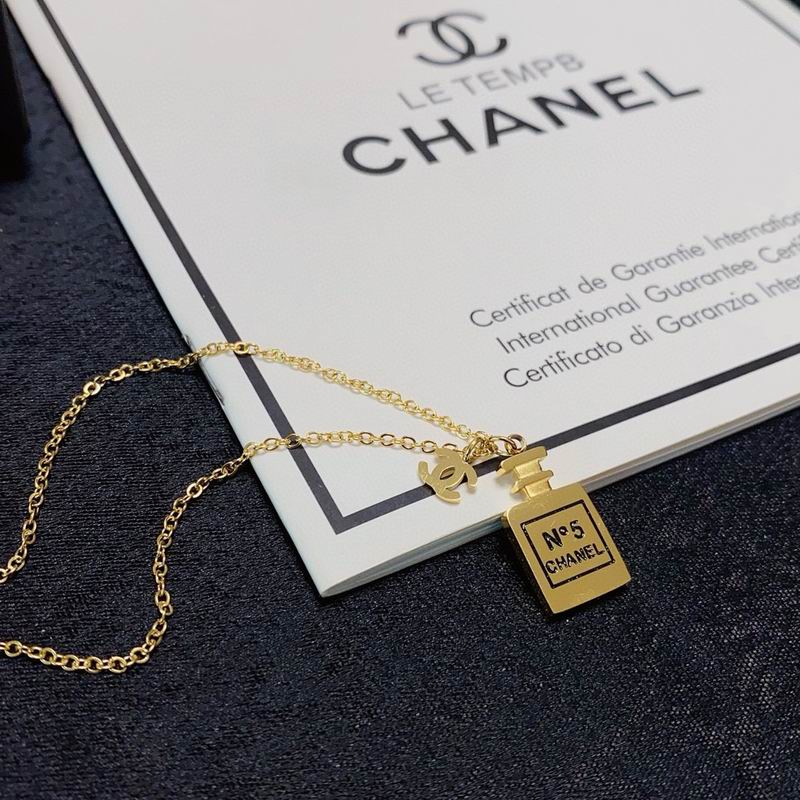 Chanel Necklace 03yxs247